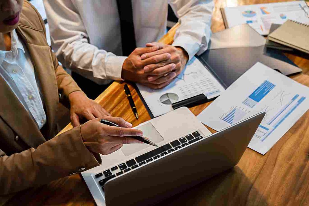 Streamlining Administrative Processes through home health care software_